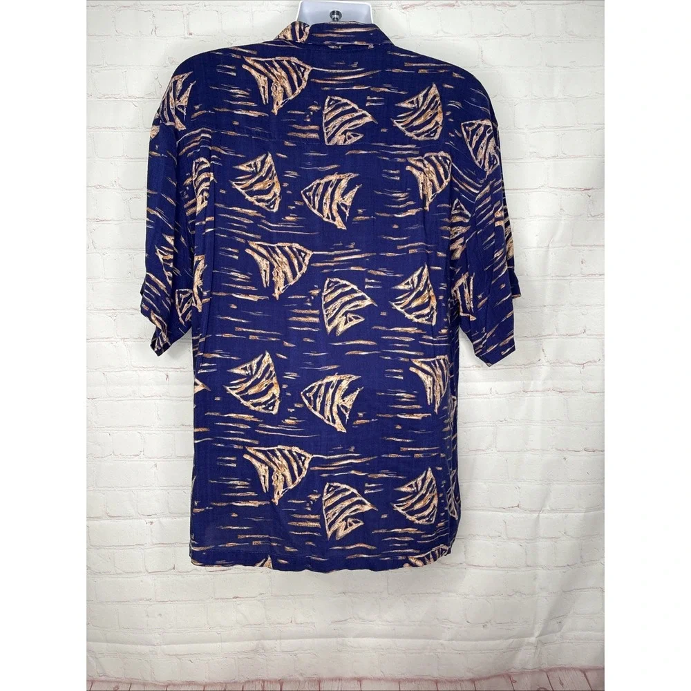 Vintage‎ Pineapple Moon Hawaiin Shirt XL Blue Fish Print Rayon Made In Pakistan